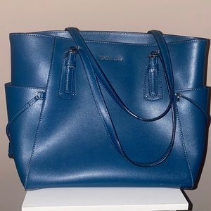 Michael kors teal bag